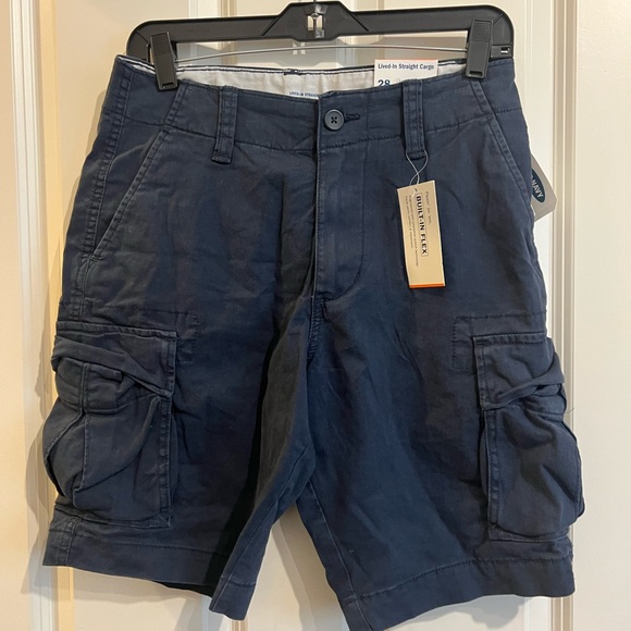 Old Navy Other - Old navy lived in straight cargo shorts in navy.